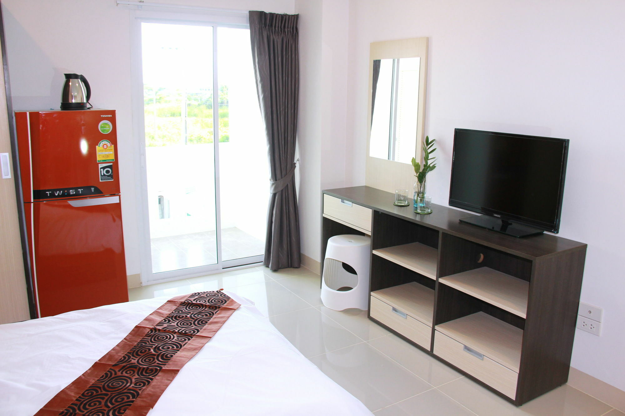 At Ease Hotel Suvarnabhumi Bang Phli Extérieur photo